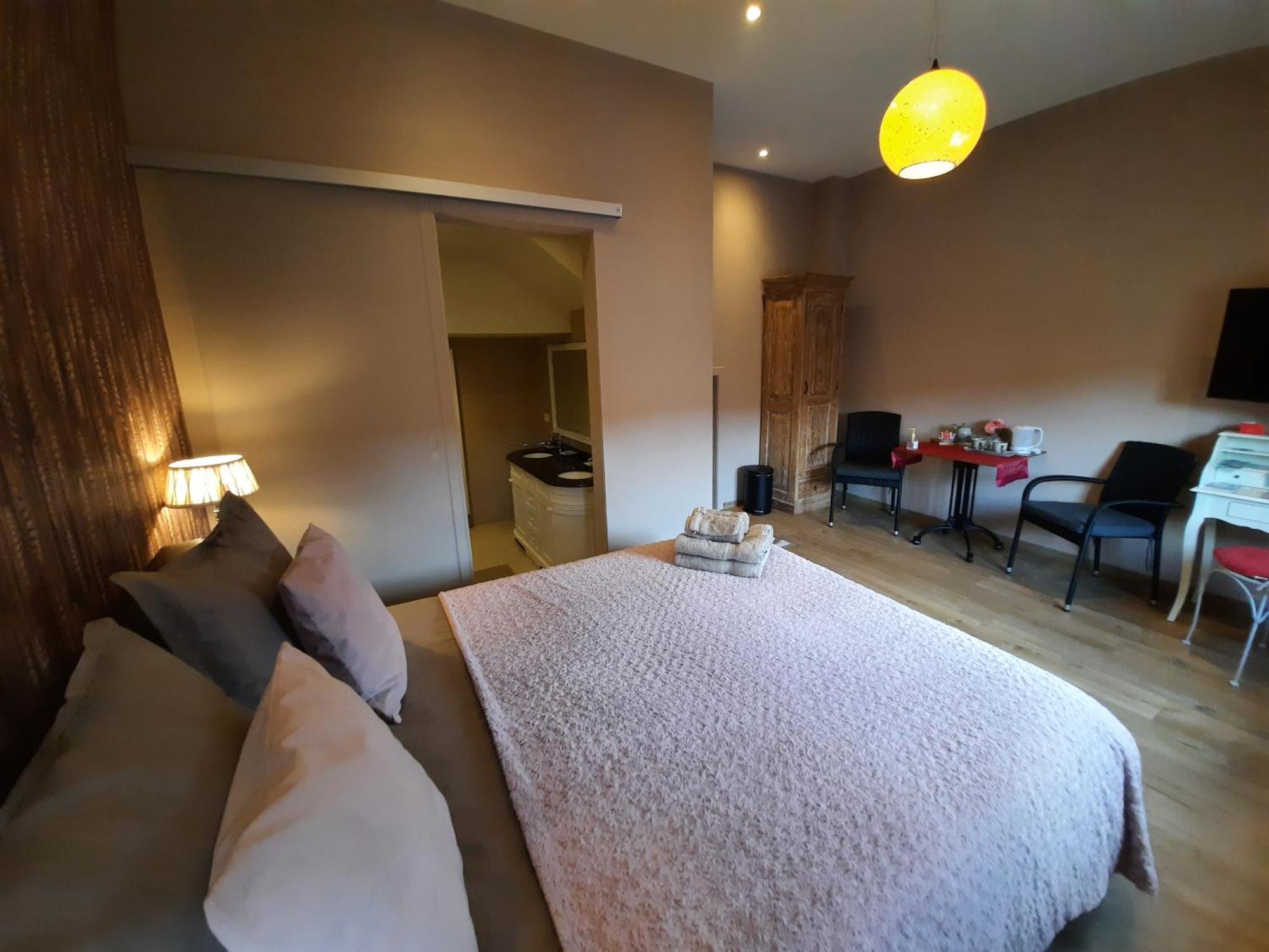B&B Heart Of Брюгге Номер фото